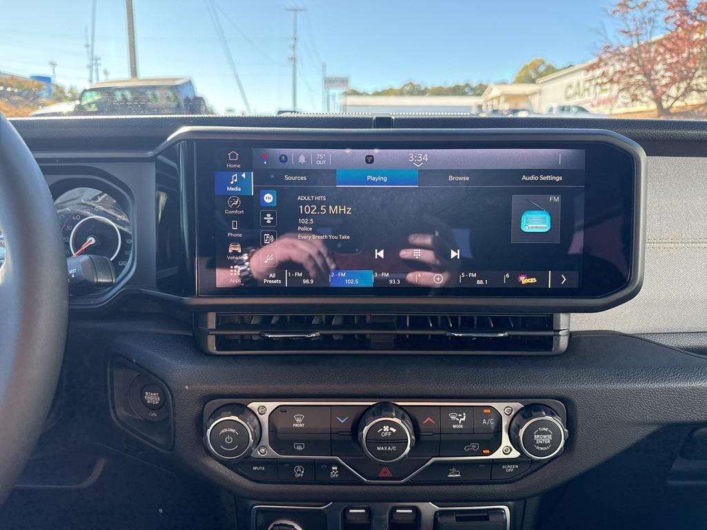 new 2026 Jeep Wrangler car, priced at $43,195