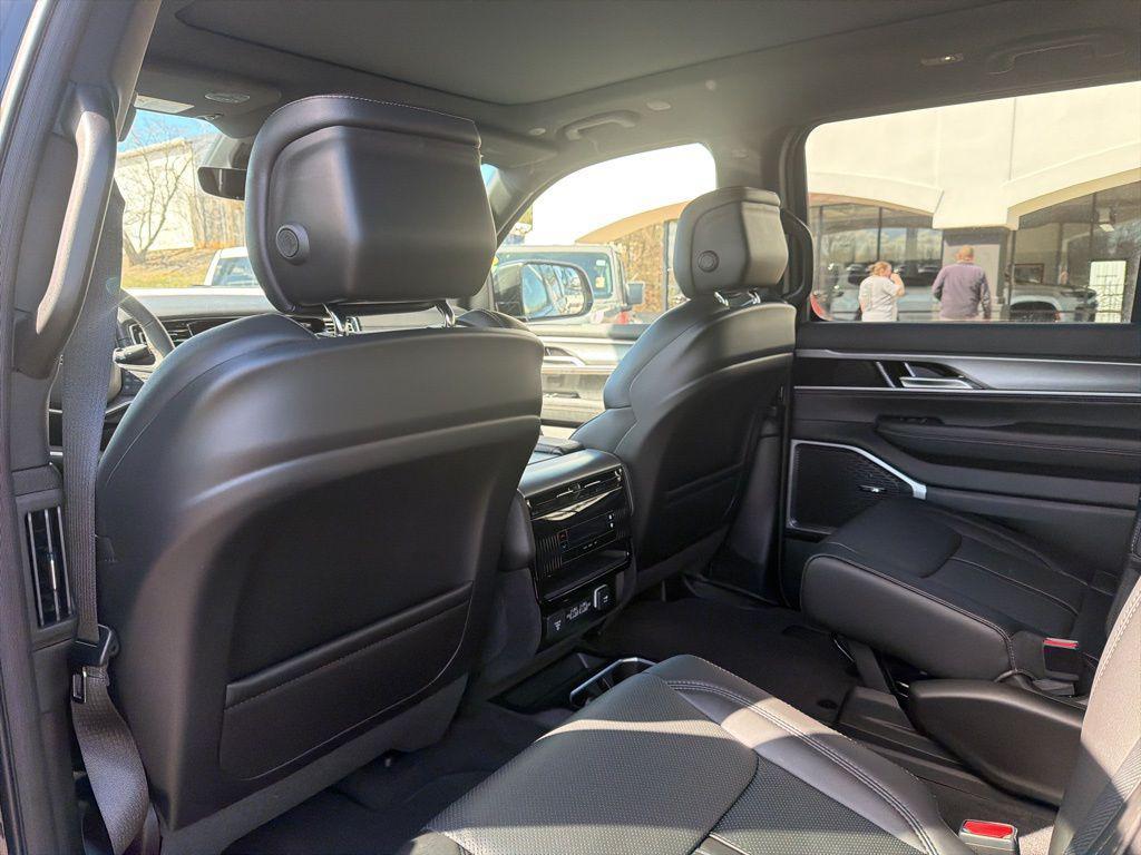 new 2026 Jeep Grand Wagoneer car, priced at $69,244