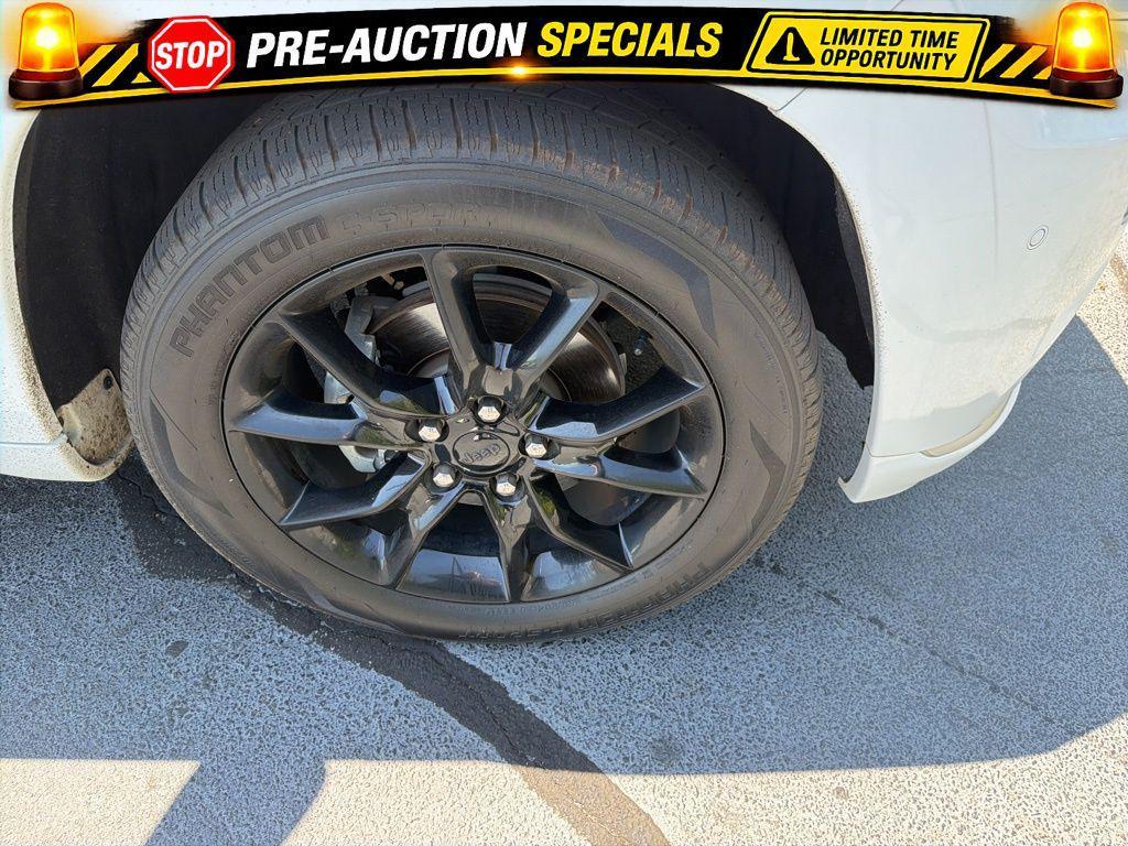 used 2016 Jeep Grand Cherokee car, priced at $9,650