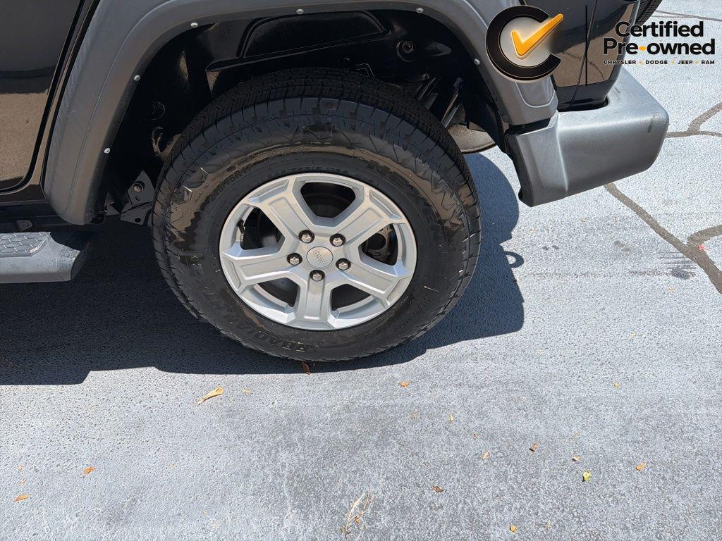 used 2022 Jeep Wrangler Unlimited car, priced at $29,650
