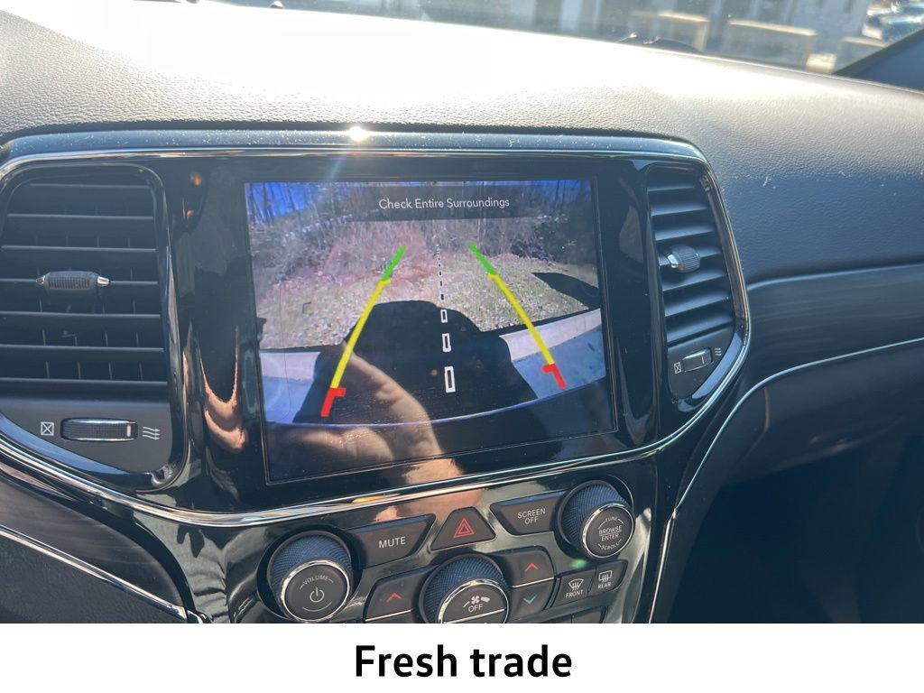 used 2021 Jeep Grand Cherokee car, priced at $25,990