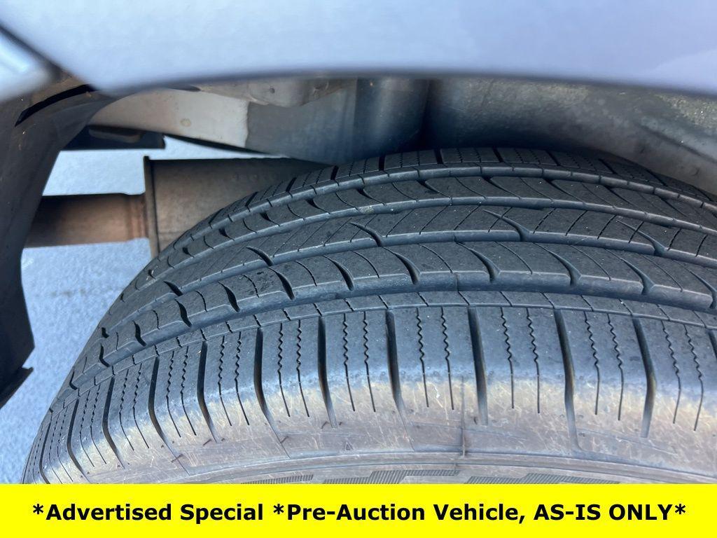 used 2007 Ford Escape car, priced at $3,900