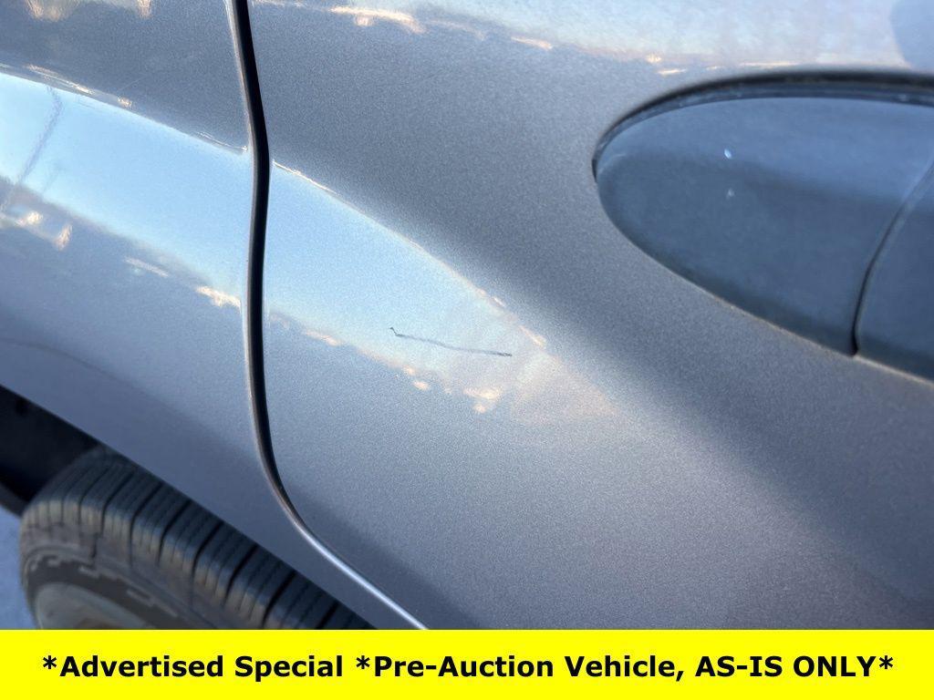 used 2007 Ford Escape car, priced at $3,900