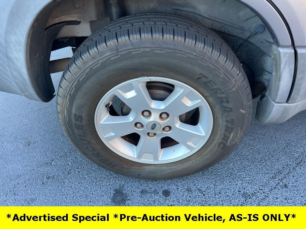 used 2007 Ford Escape car, priced at $5,000