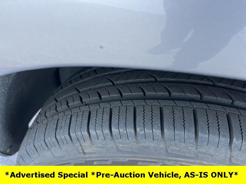 used 2007 Ford Escape car, priced at $5,000