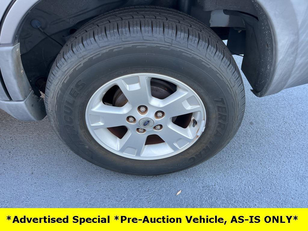used 2007 Ford Escape car, priced at $5,000