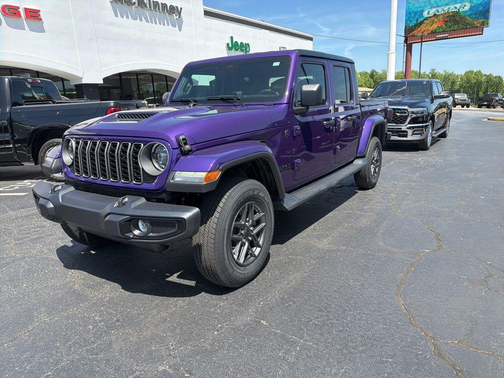 new 2026 Jeep Gladiator car, priced at $44,504