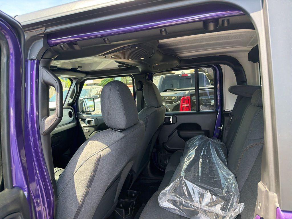 new 2026 Jeep Gladiator car, priced at $44,504