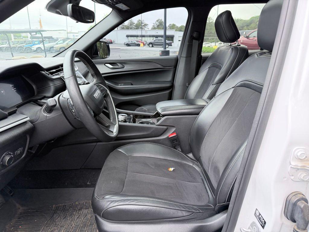 used 2023 Jeep Grand Cherokee car, priced at $34,540