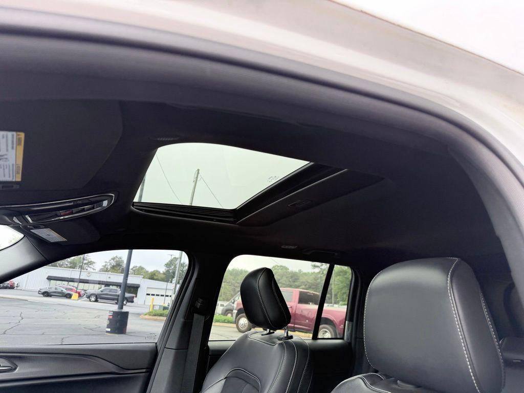 used 2023 Jeep Grand Cherokee car, priced at $34,540