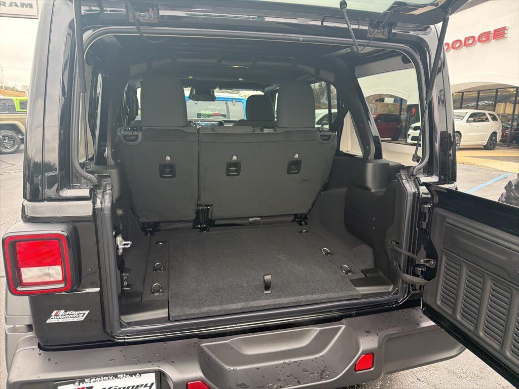 new 2026 Jeep Wrangler car, priced at $48,712