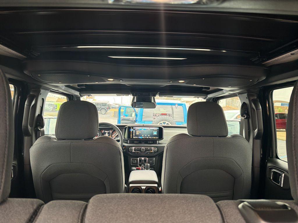 new 2026 Jeep Wrangler car, priced at $50,212