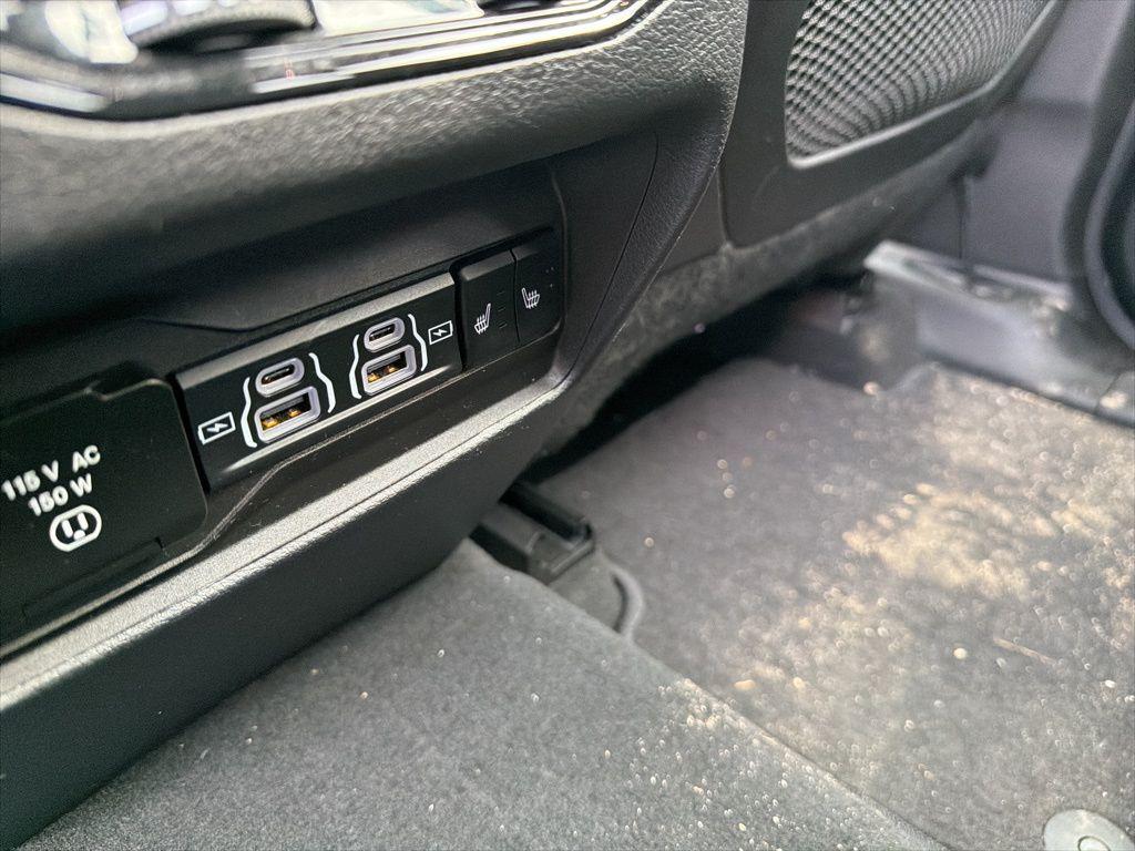 used 2022 Jeep Grand Cherokee car, priced at $37,950