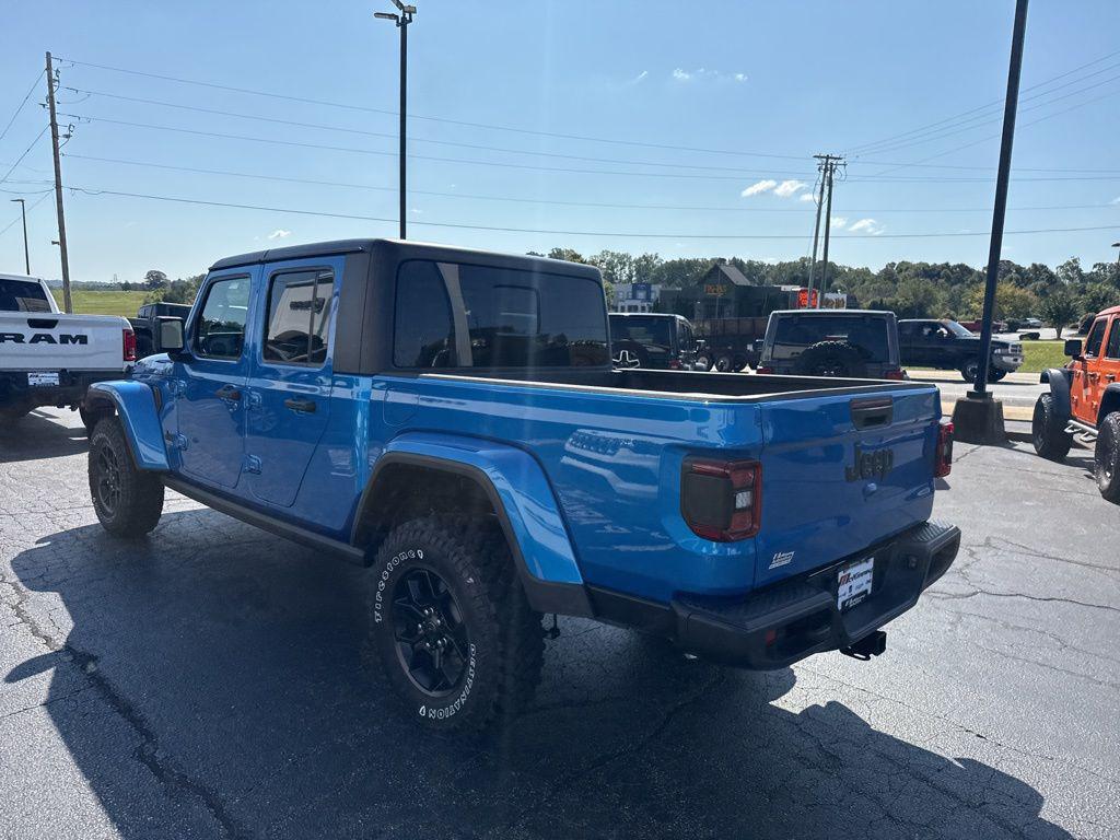 new 2025 Jeep Gladiator car, priced at $47,560