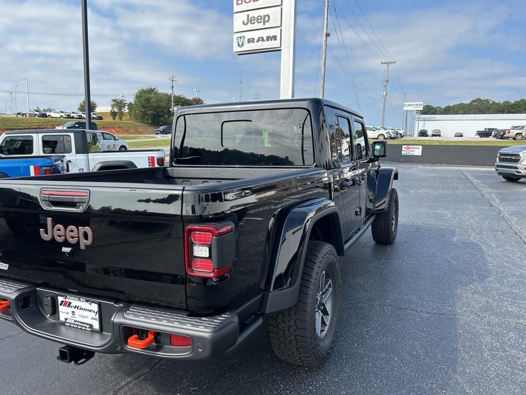 new 2025 Jeep Gladiator car, priced at $51,240