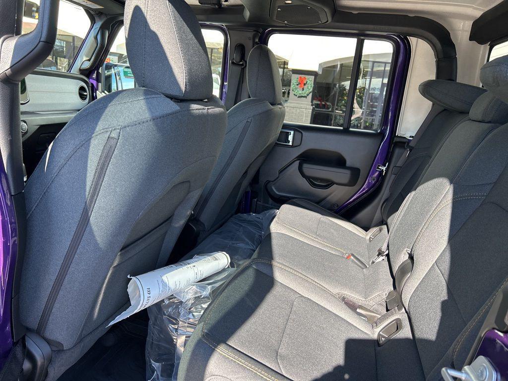 new 2026 Jeep Gladiator car, priced at $50,638