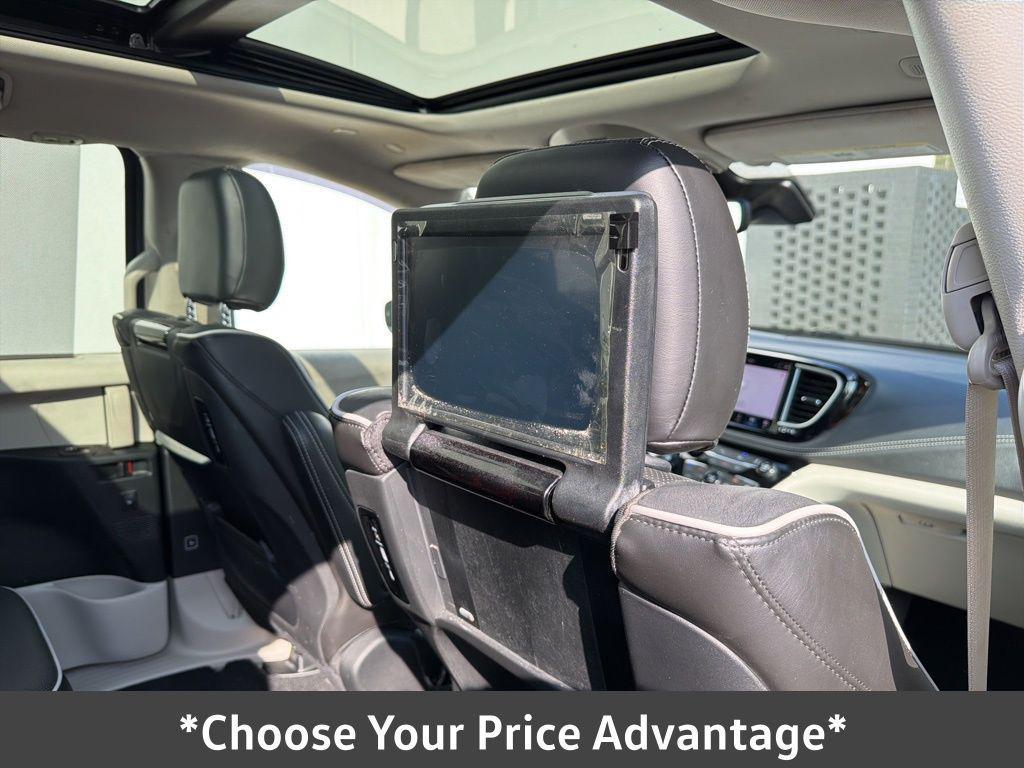 used 2023 Chrysler Pacifica car, priced at $18,500