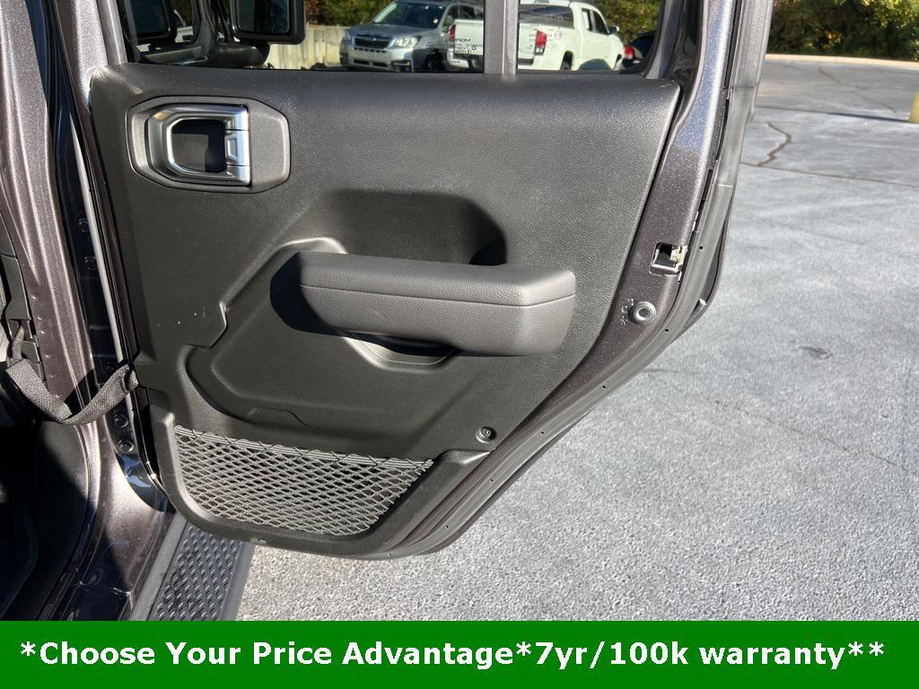 used 2022 Jeep Gladiator car, priced at $34,375