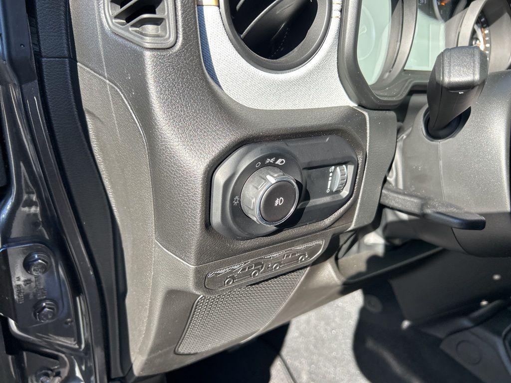 new 2026 Jeep Wrangler car, priced at $36,922