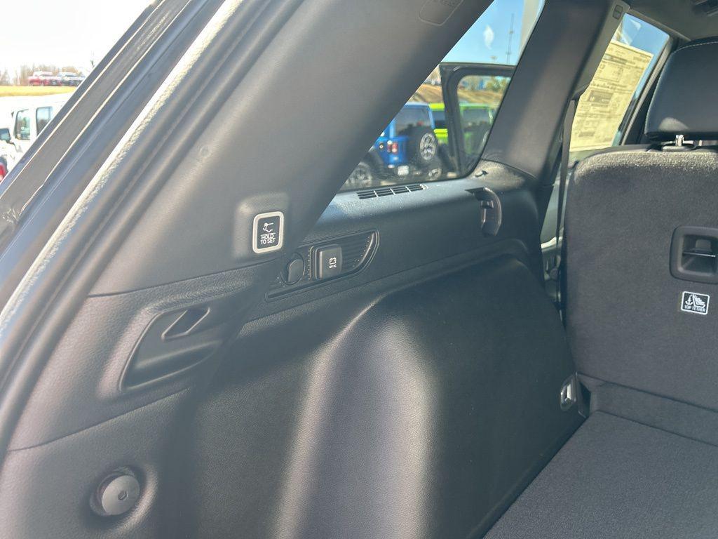 new 2026 Jeep Grand Cherokee car, priced at $45,637