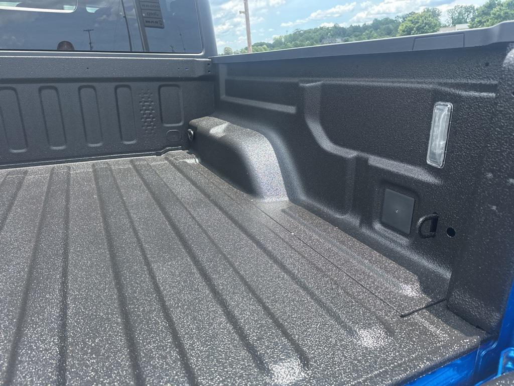 new 2025 Jeep Gladiator car, priced at $45,176