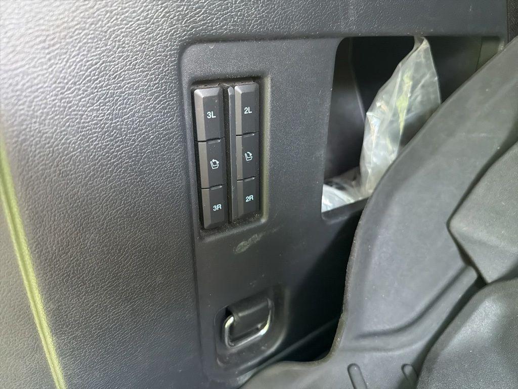 used 2022 Ford Expedition car, priced at $44,540