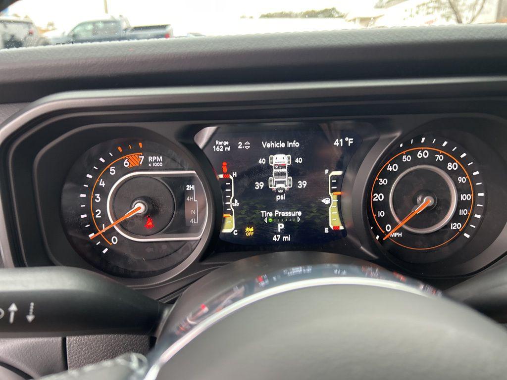 new 2026 Jeep Wrangler car, priced at $52,673