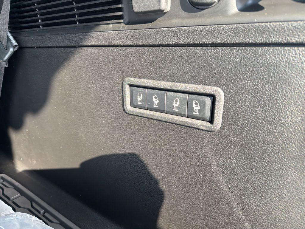 new 2026 Jeep Grand Wagoneer car, priced at $71,047