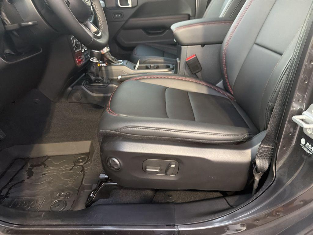 new 2026 Jeep Gladiator car, priced at $56,796