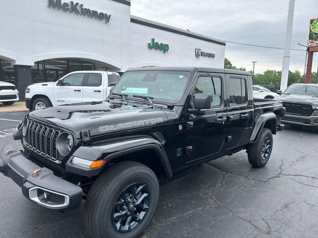 new 2026 Jeep Gladiator car, priced at $48,613