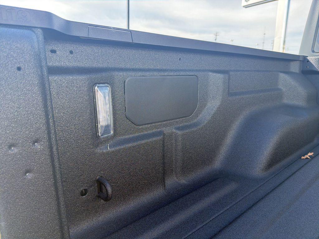 new 2026 Jeep Gladiator car, priced at $54,082