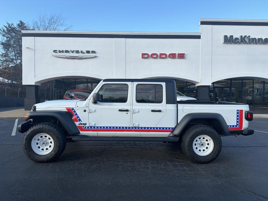 new 2025 Jeep Gladiator car, priced at $36,916