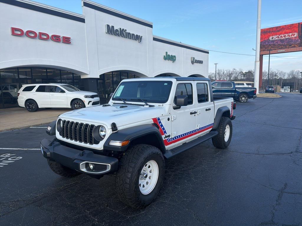new 2025 Jeep Gladiator car, priced at $36,916