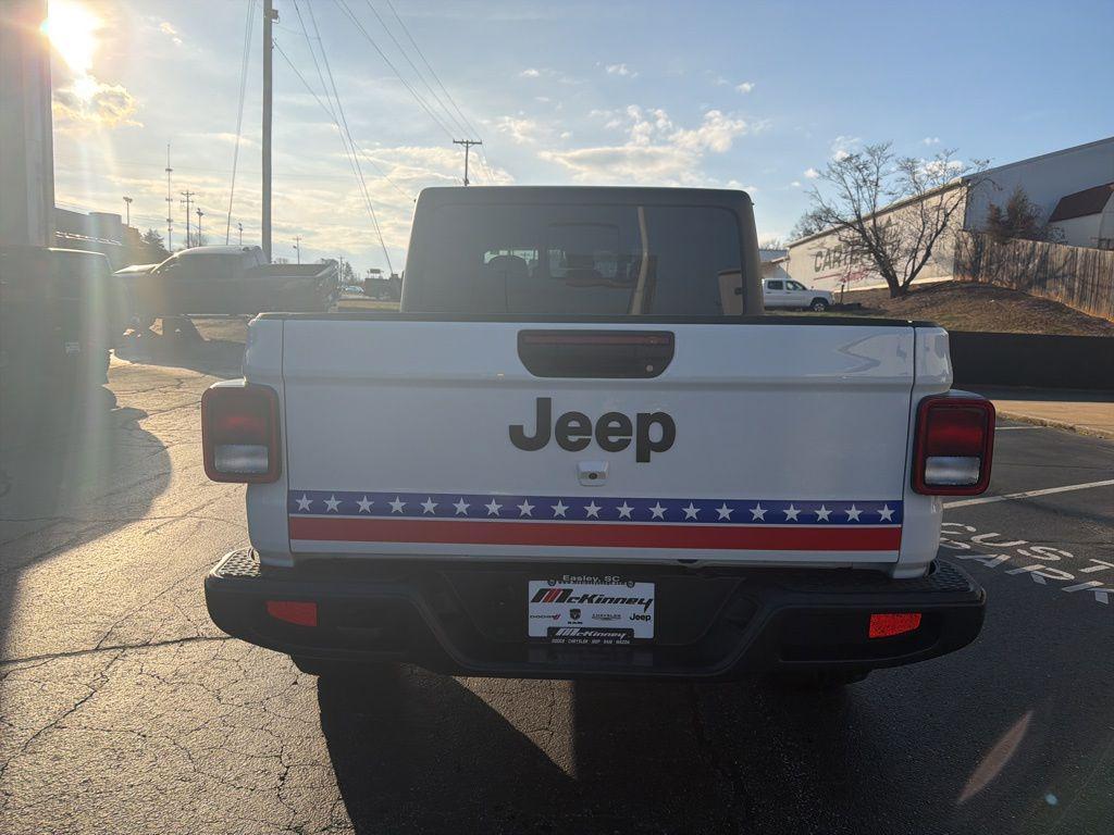 new 2025 Jeep Gladiator car, priced at $35,916