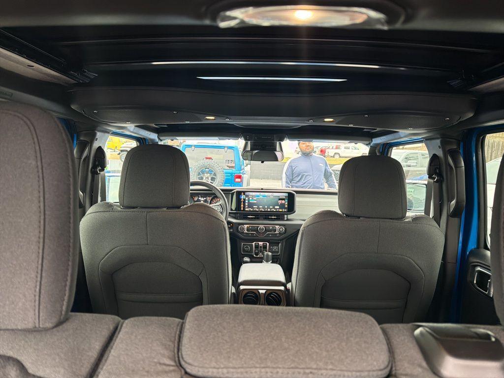 new 2026 Jeep Wrangler car, priced at $44,466
