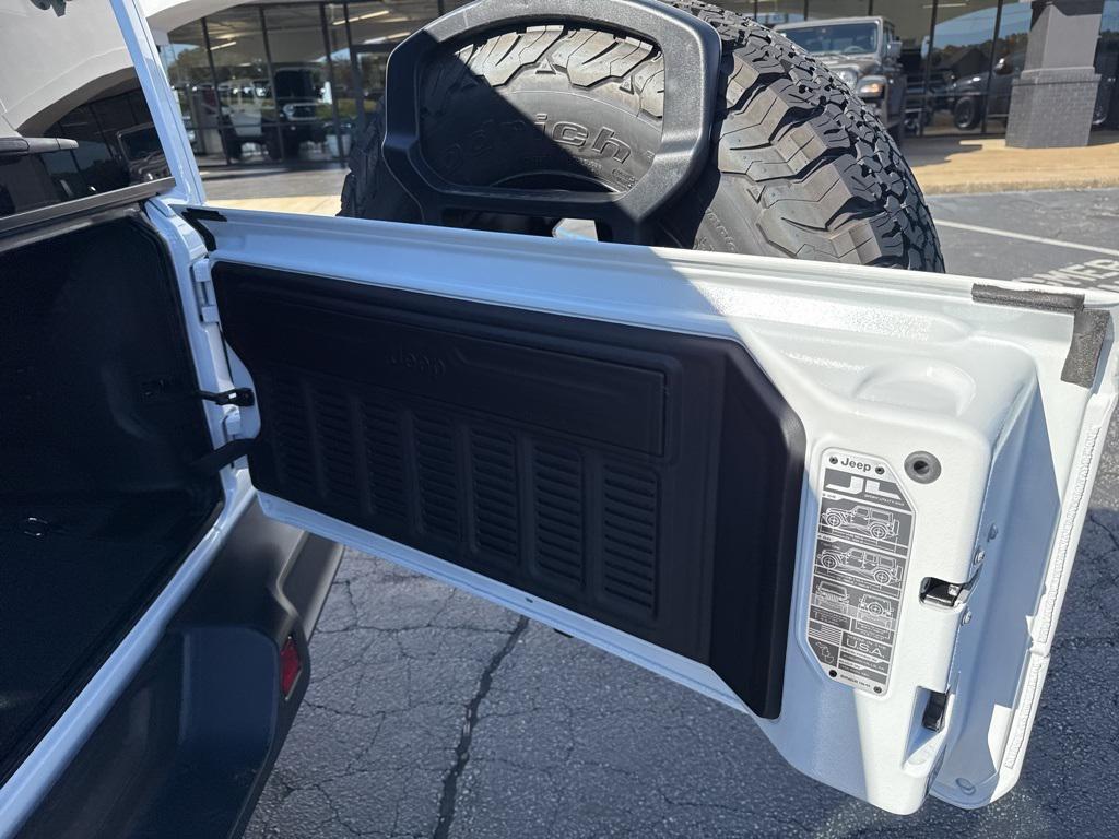 new 2026 Jeep Wrangler car, priced at $57,142