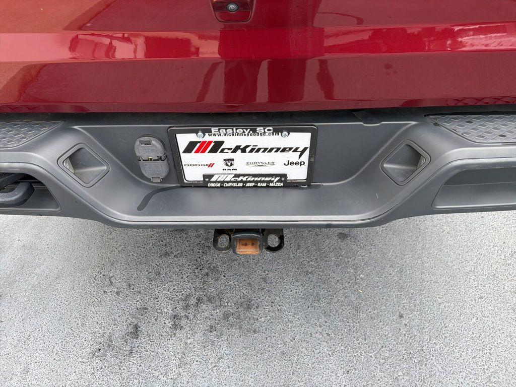 used 2021 Jeep Gladiator car, priced at $31,050