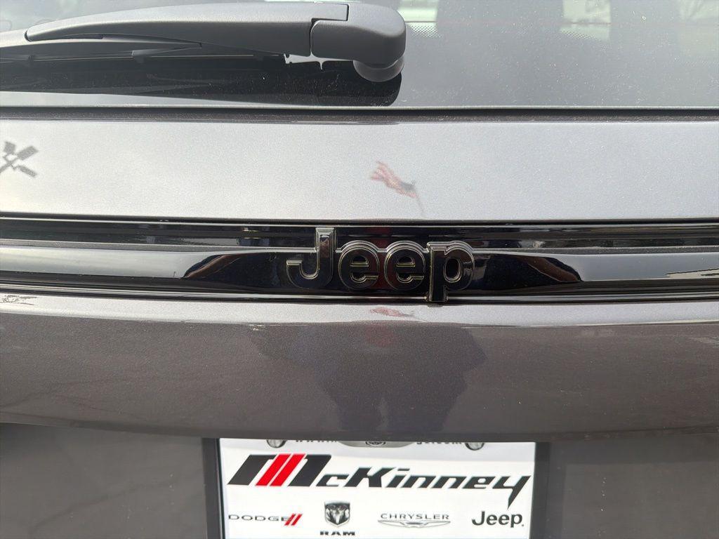 new 2026 Jeep Grand Cherokee car, priced at $46,294