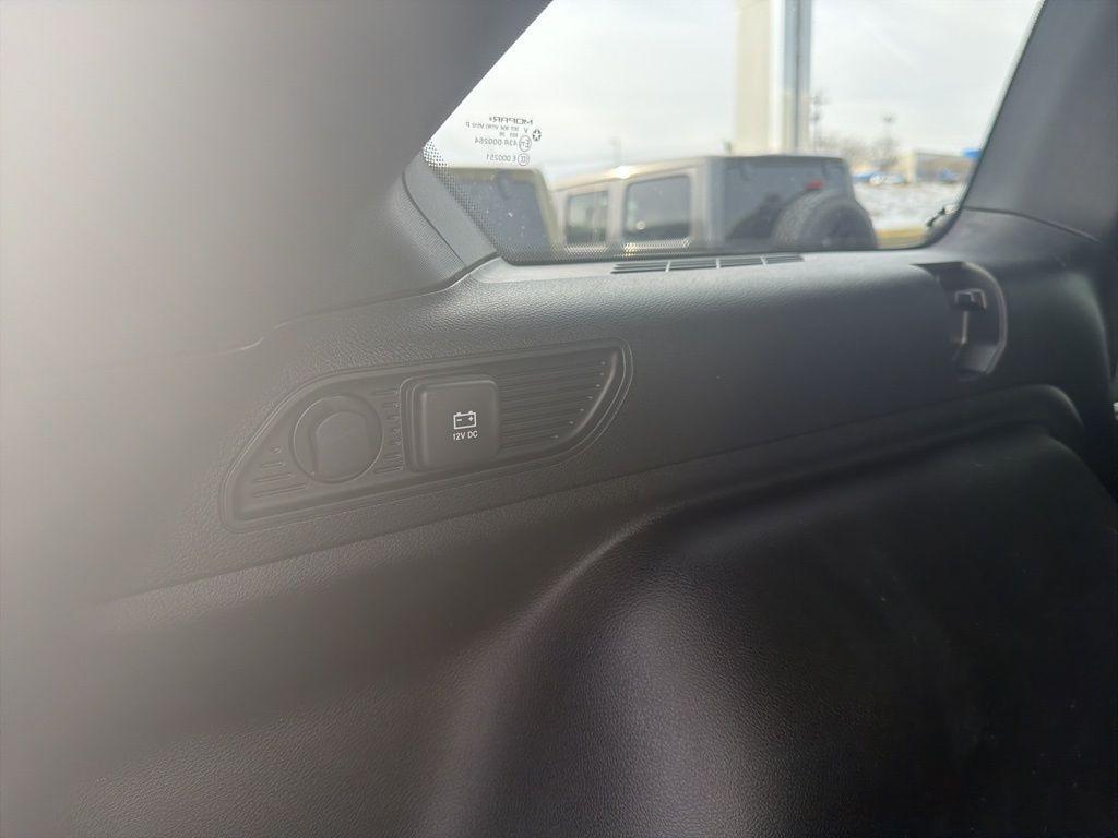 new 2026 Jeep Grand Cherokee car, priced at $46,294