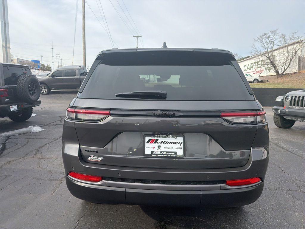 new 2026 Jeep Grand Cherokee car, priced at $46,294