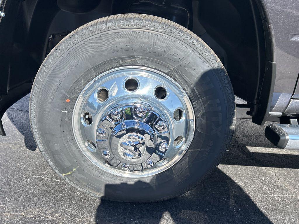 new 2026 Ram 3500 car, priced at $73,114