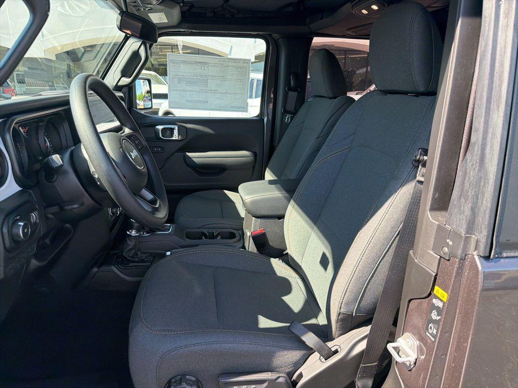 new 2026 Jeep Wrangler car, priced at $35,846