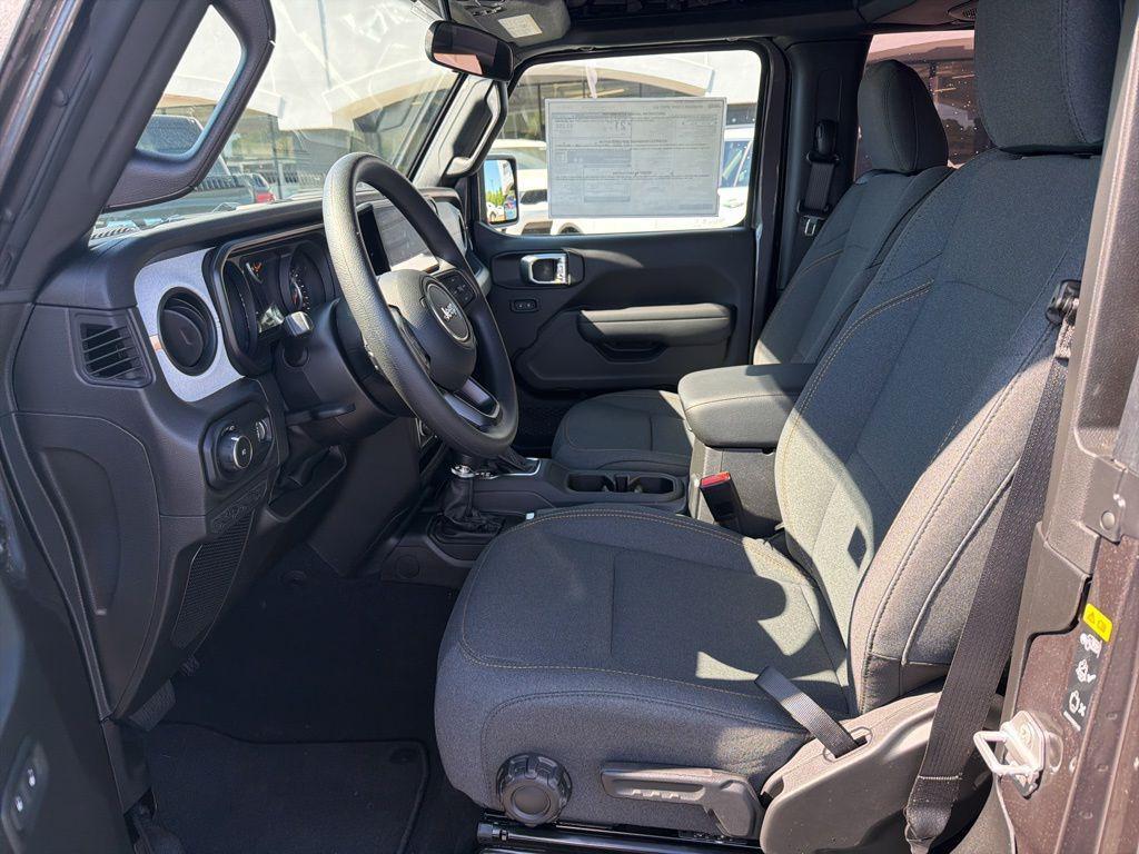 new 2026 Jeep Wrangler car, priced at $35,846