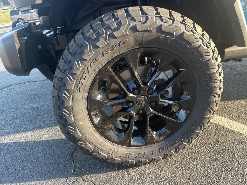 new 2025 Jeep Gladiator car, priced at $36,258