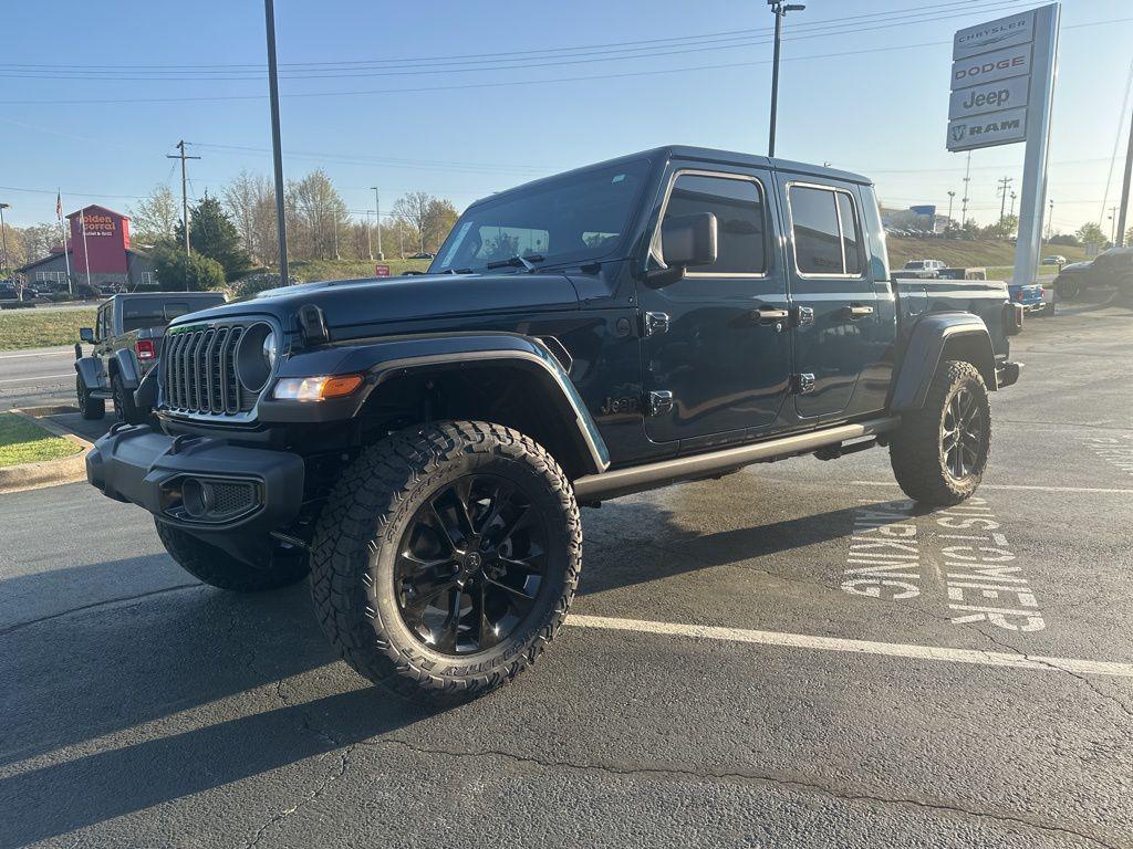 new 2025 Jeep Gladiator car, priced at $42,375