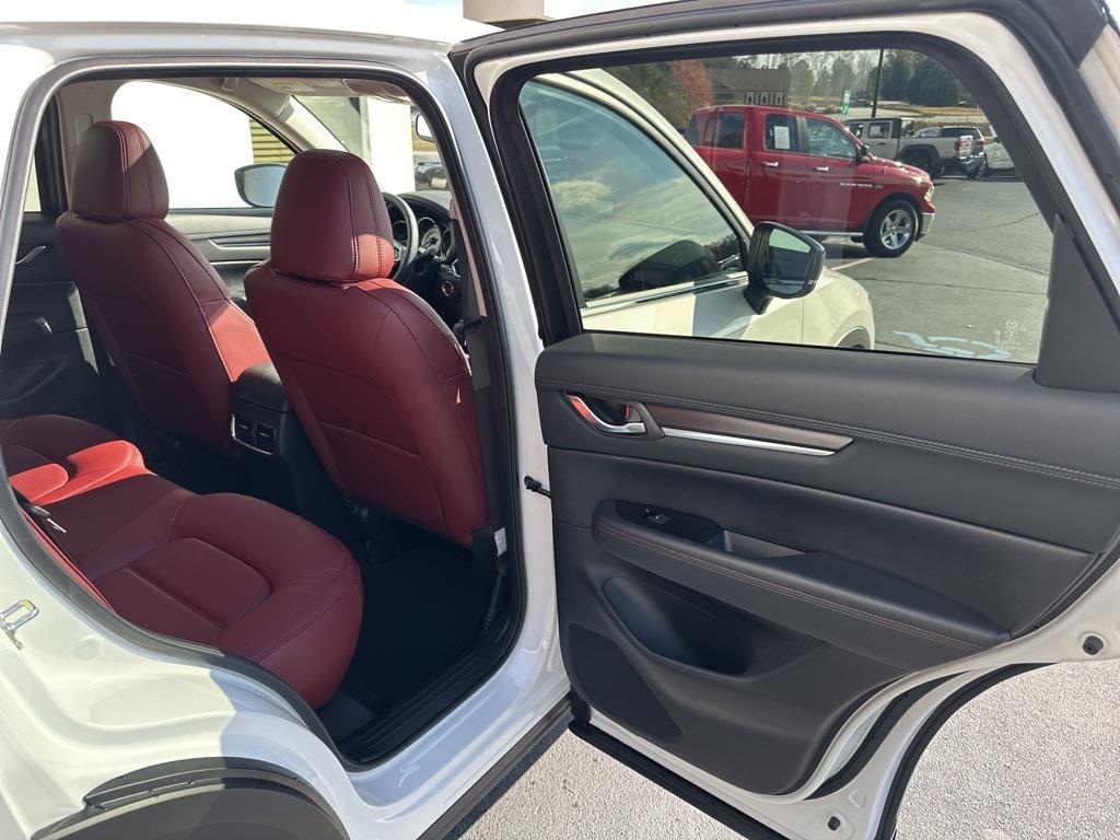 new 2025 Mazda CX-5 car, priced at $33,021
