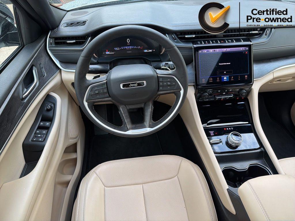 used 2025 Jeep Grand Cherokee L car, priced at $44,275
