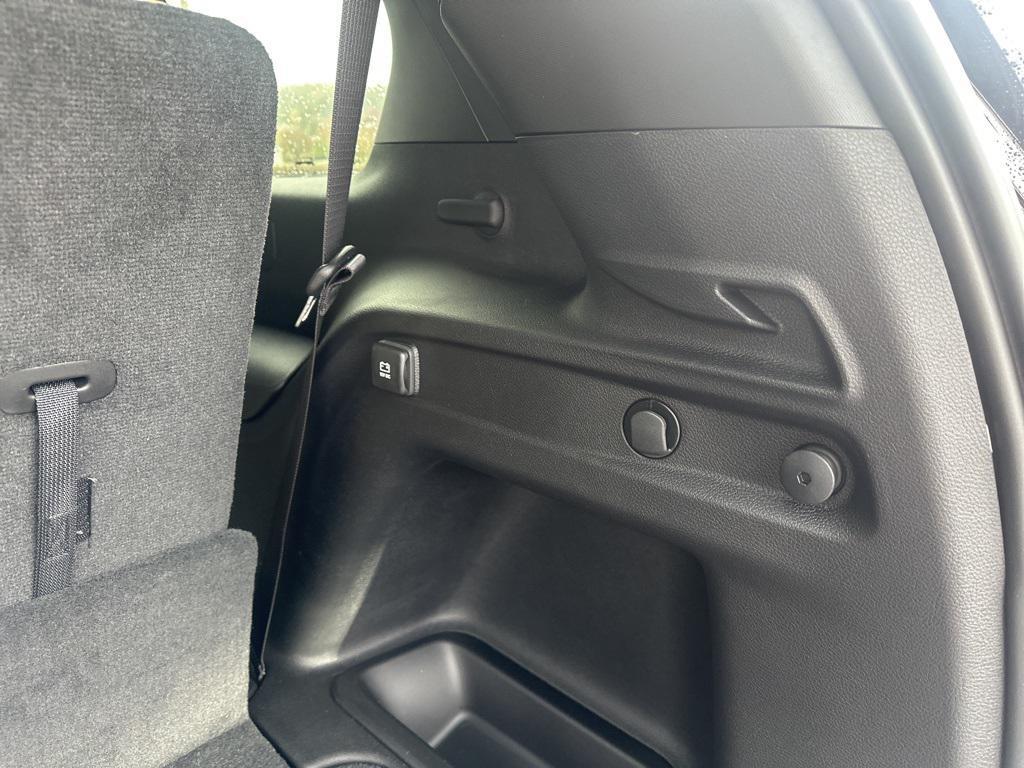 new 2025 Jeep Grand Cherokee L car, priced at $48,677