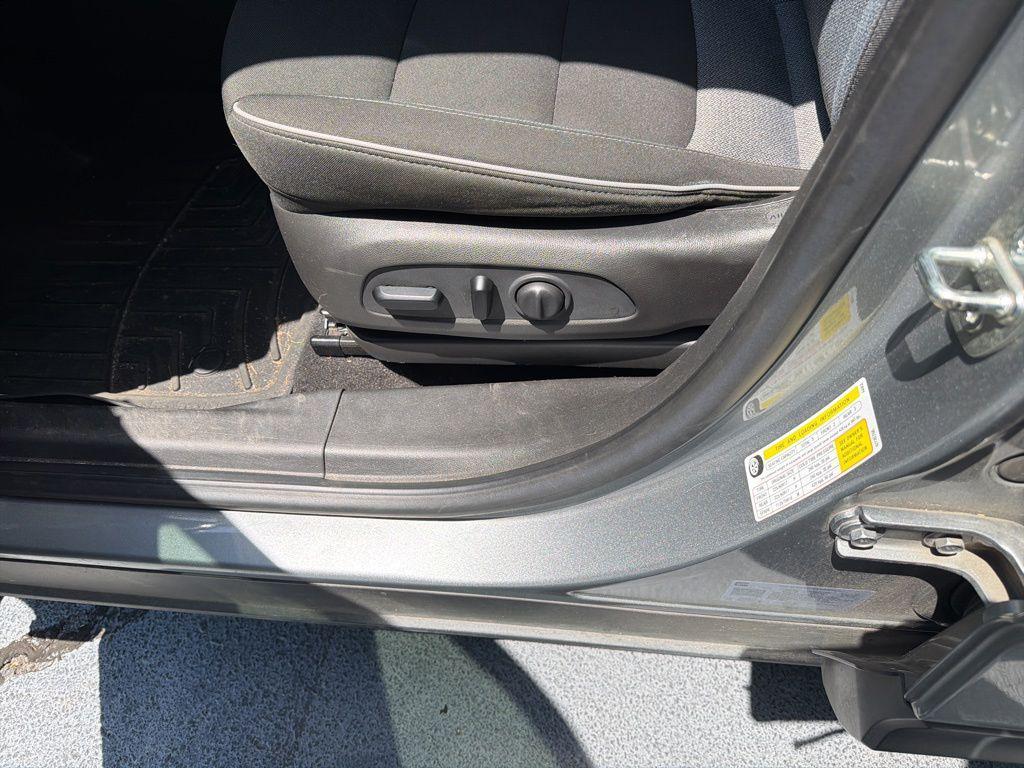 used 2023 Chevrolet TrailBlazer car, priced at $22,540