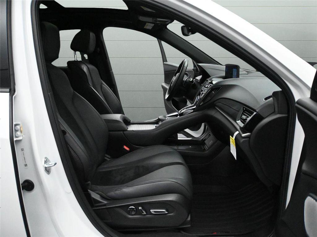 used 2024 Acura RDX car, priced at $38,570